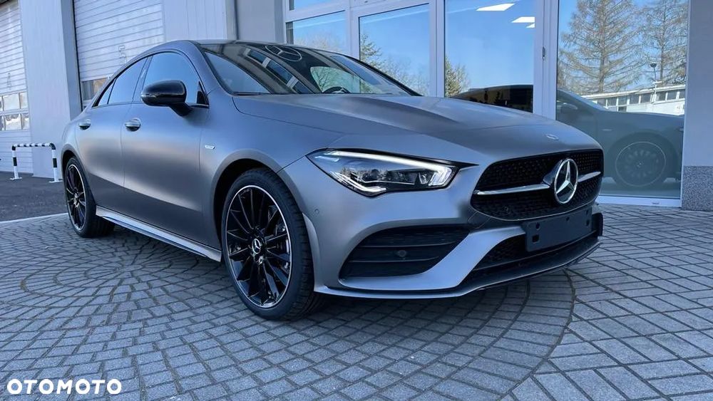 Mercedes-Benz CLA 250 AMG Line 7G-DCT - 1