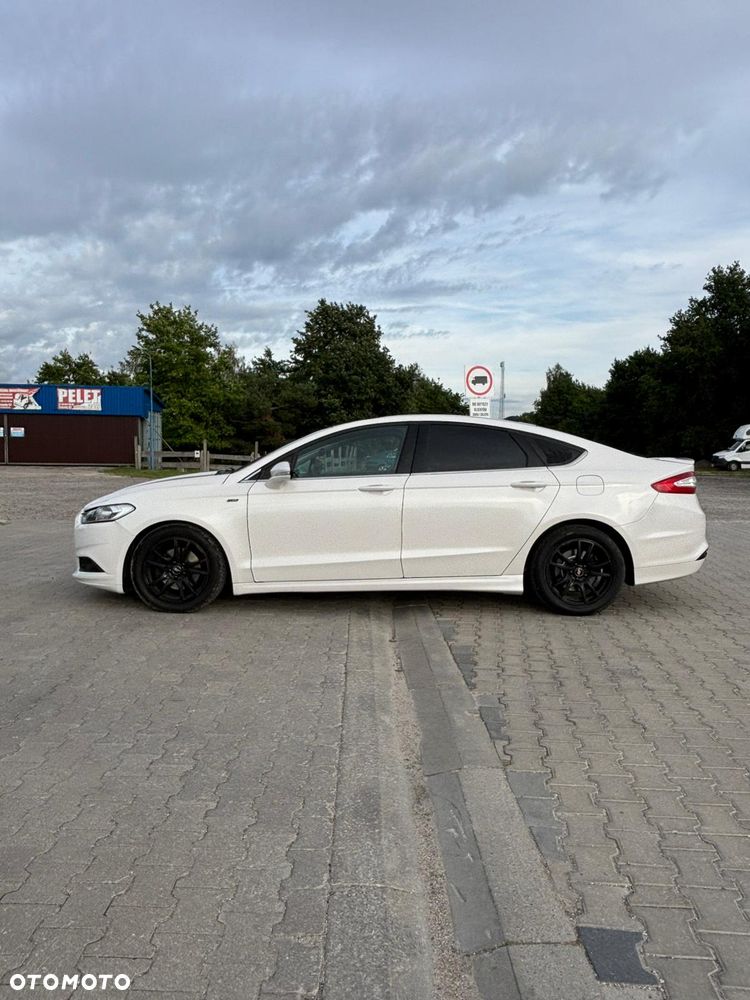Ford Mondeo - 10