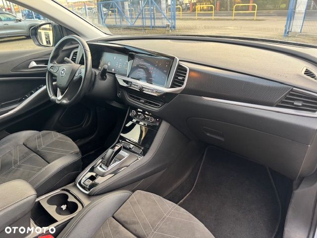 Opel Grandland 1.2 DI Automatik GS - 10