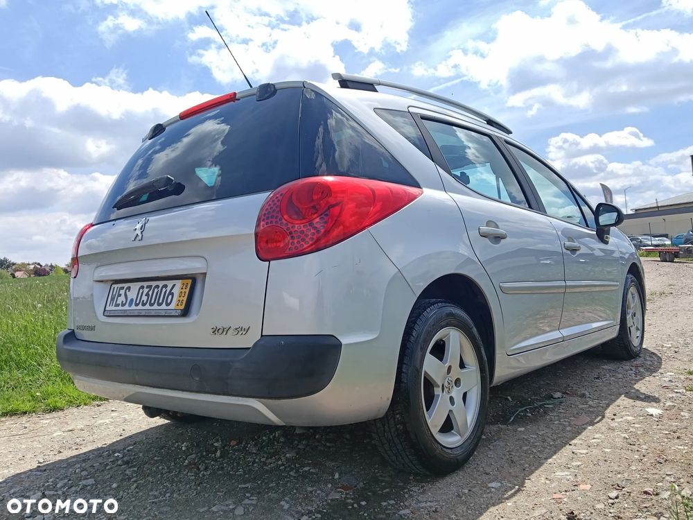Peugeot 207 95 VTi Filou - 5