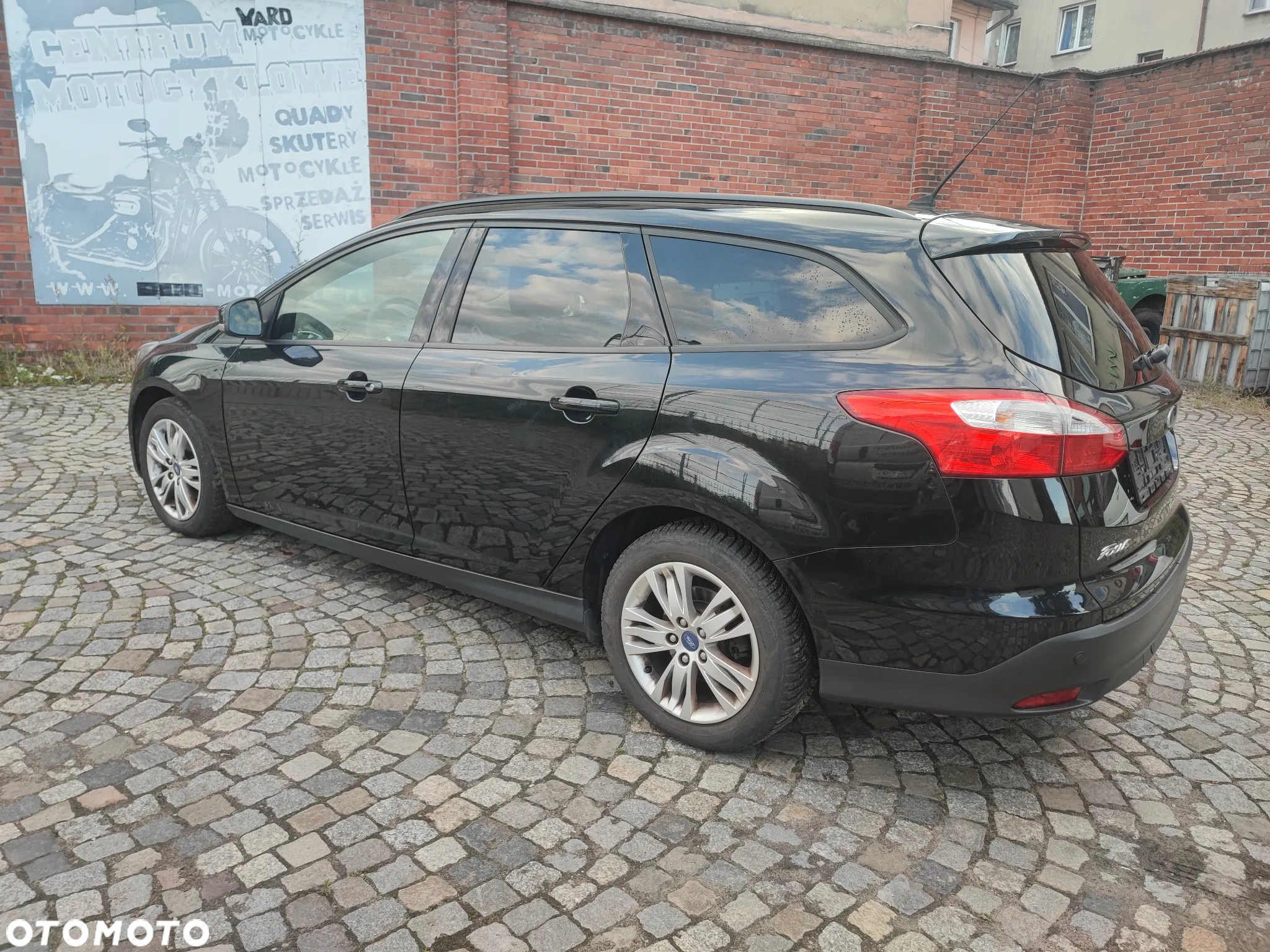 Ford Focus 1.0 EcoBoost Start-Stopp-System TREND - 11