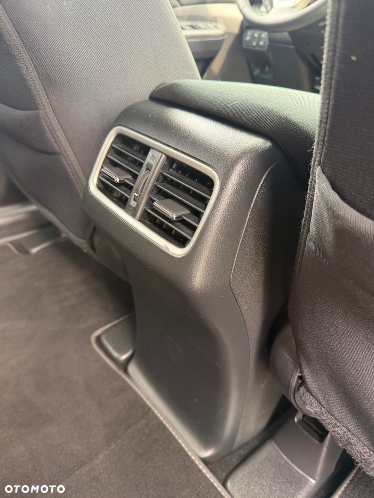 Honda CR-V 2.0i-VTEC 4WD Automatik Elegance - 22