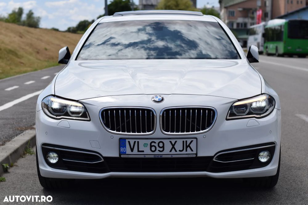 BMW Seria 5 520d Aut. Luxury Line - 17