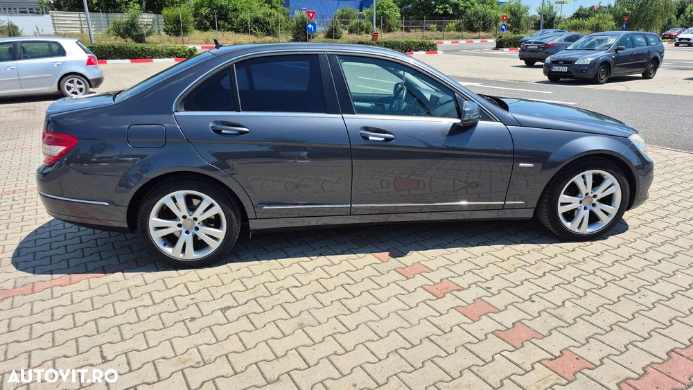 Mercedes-Benz C 200 CGI Automatik BlueEFFICIENCY Avantgarde - 14