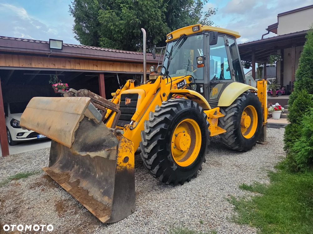 JCB 4CX - 11
