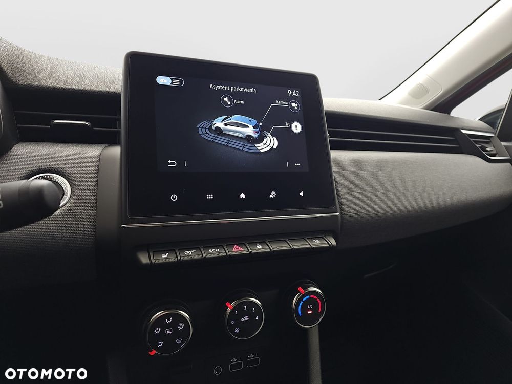 Renault Clio 1.0 TCe Evolution - 23