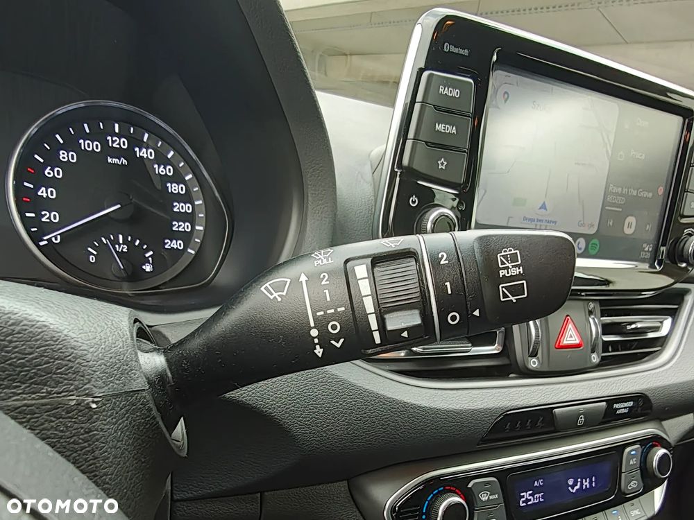 Hyundai i30 1.5 T-GDI 48V Smart - 24