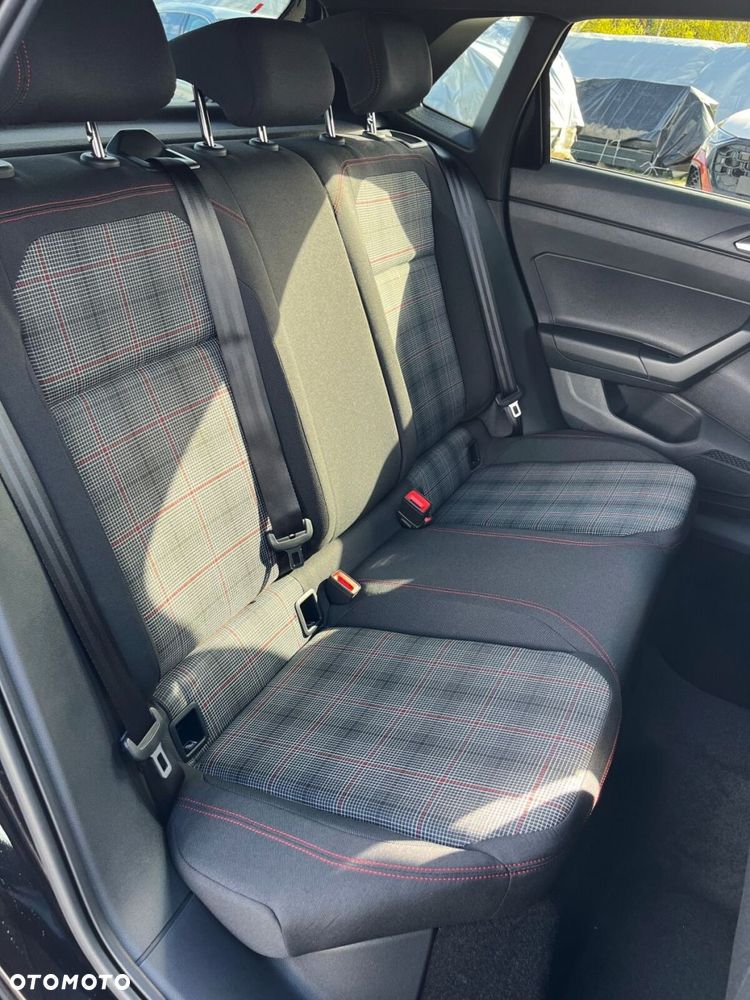 Volkswagen Polo 2.0 TSI GTI DSG - 10