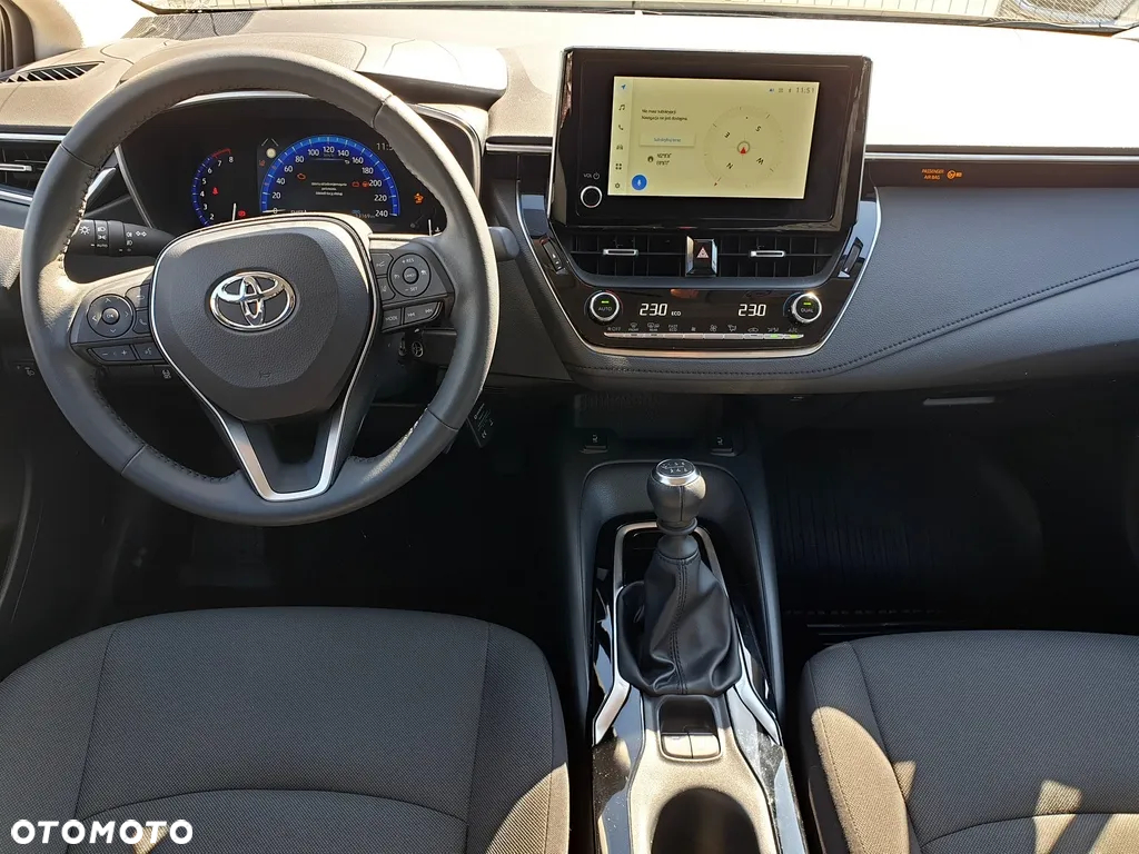 Toyota Corolla 1.5 Comfort - 15