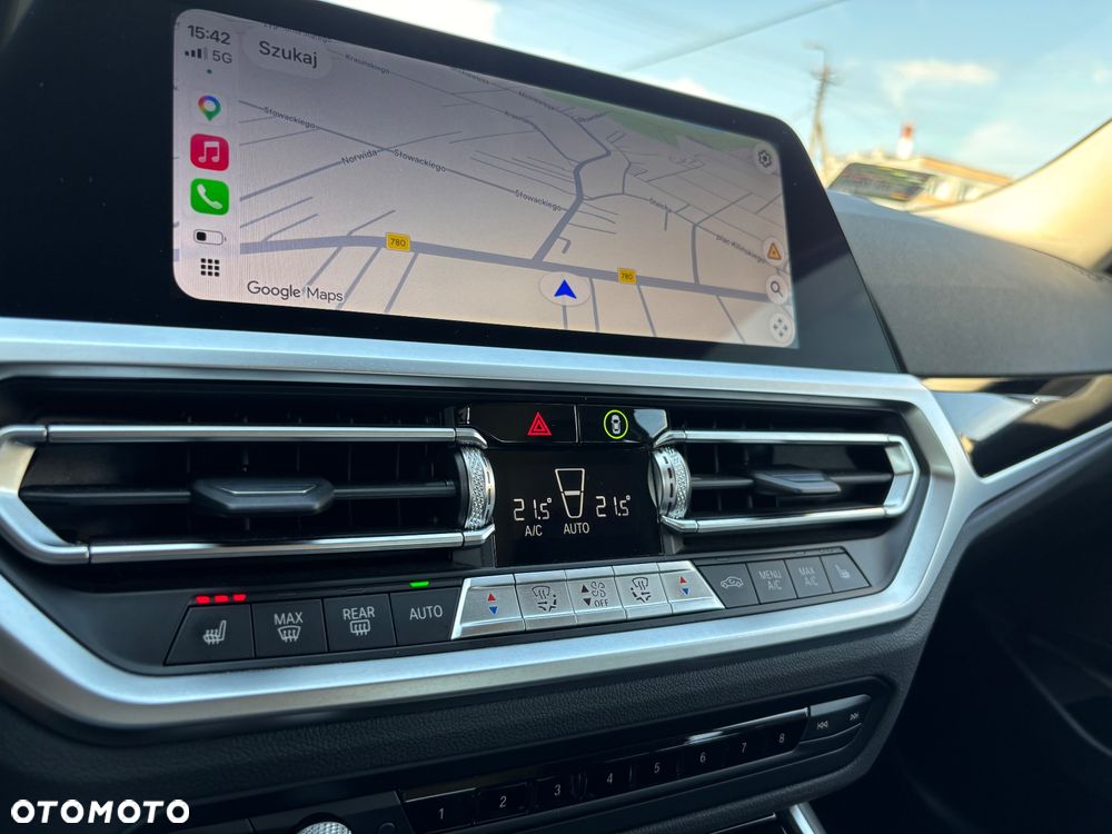 BMW Seria 3 318i Sport Line - 22