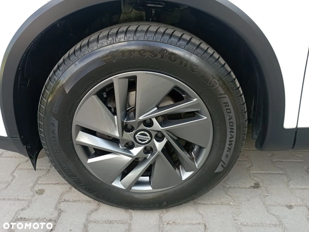 Nissan Qashqai 1.3 DIG-T MHEV Tekna - 25