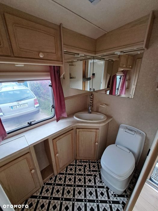 Elddis TYPHOON - 2