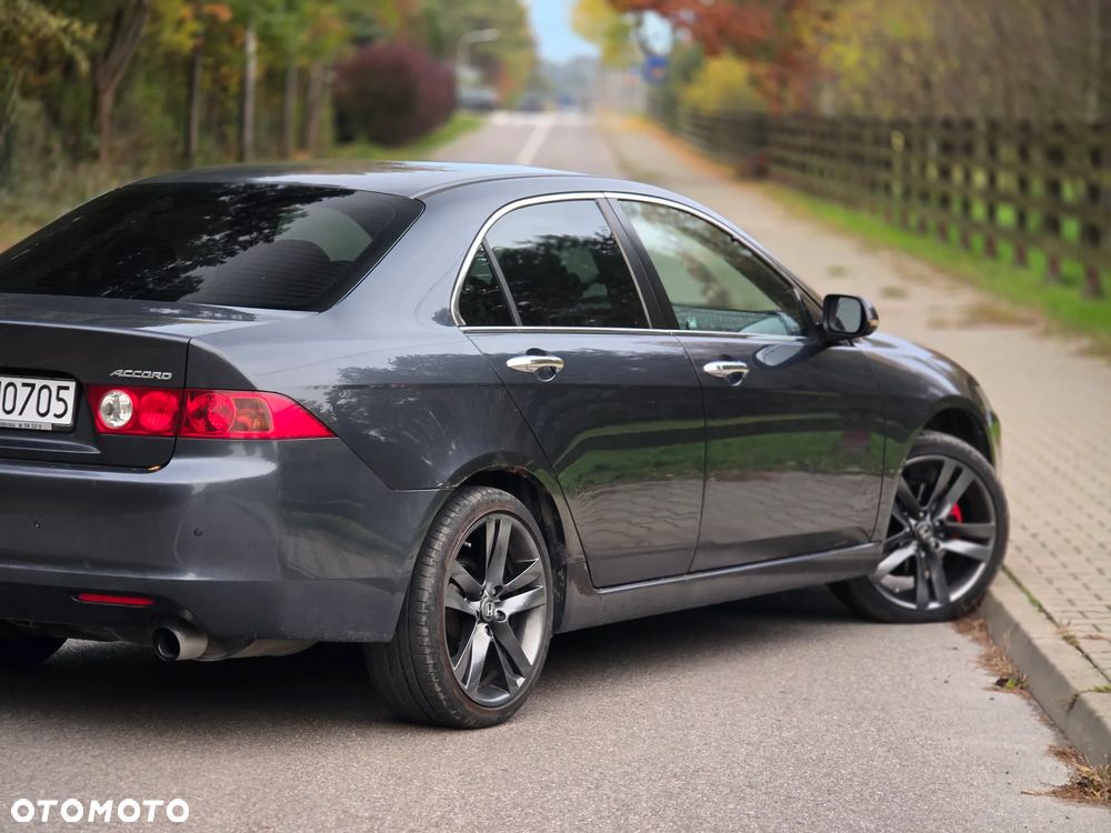 Honda Accord 2.4 Executive - 41