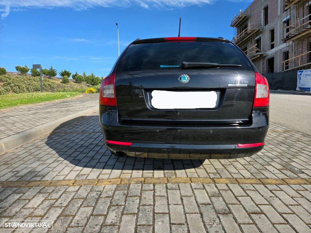 Skoda Octavia Break 1.6 TDi Greenline Conforto - 6