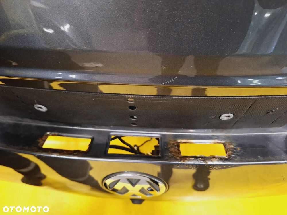 KLAPA SZYBA TYŁ TYLNA POKRYWA BAGAŻNIKA KLAPA SZYBA BAGAŻNIKA TYŁ VW TOURAN I LAK: LD7X NR263 - 14