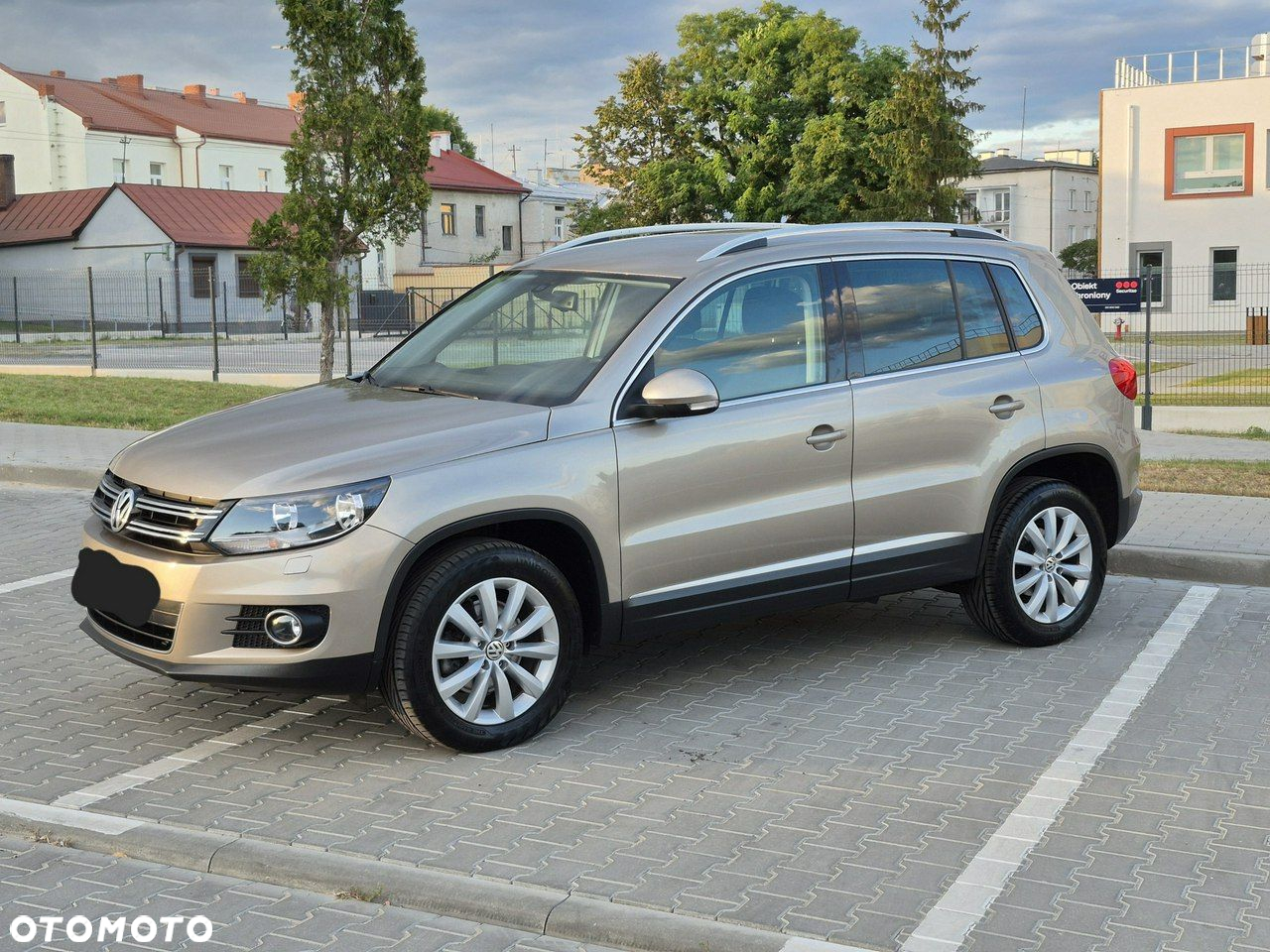Volkswagen Tiguan 2.0 TDI 4Mot Sport&Style DSG - 4