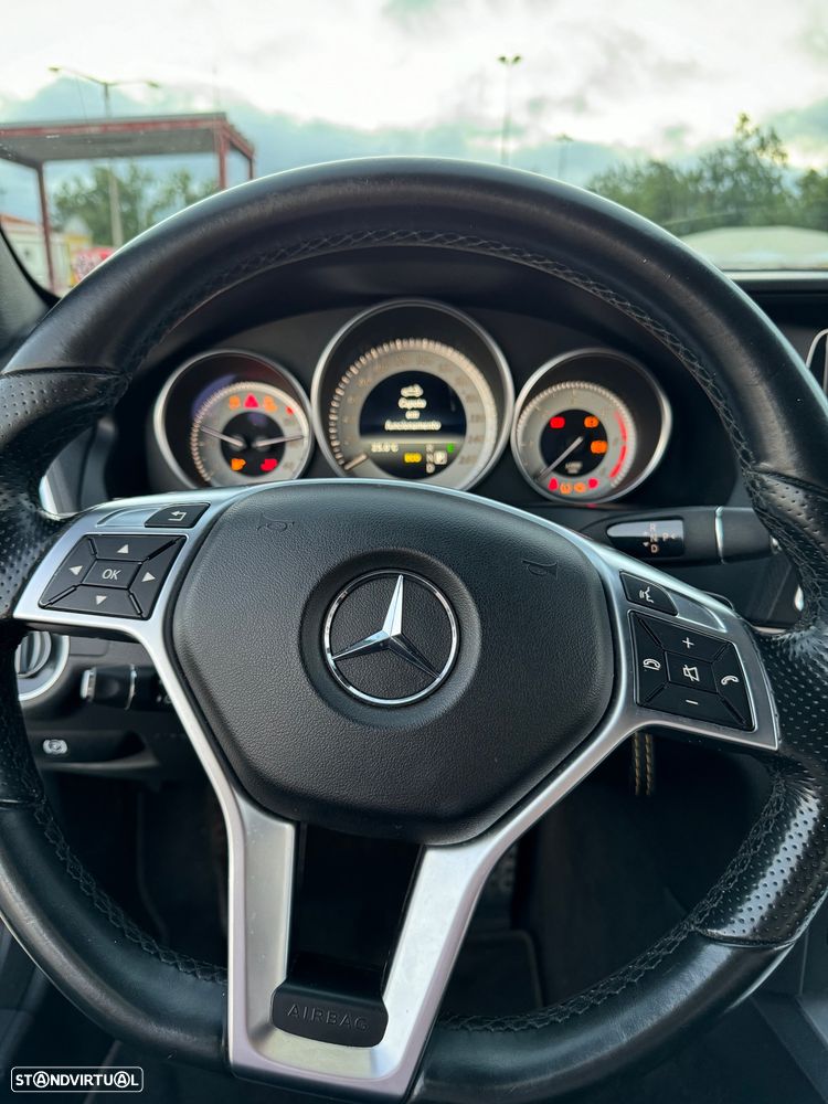 Mercedes-Benz E 220 CDi BlueEfficiency Auto - 17