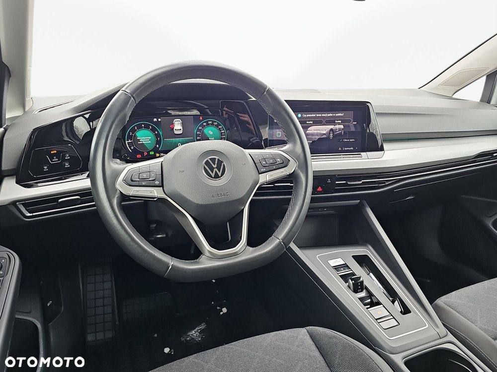 Volkswagen Golf - 18