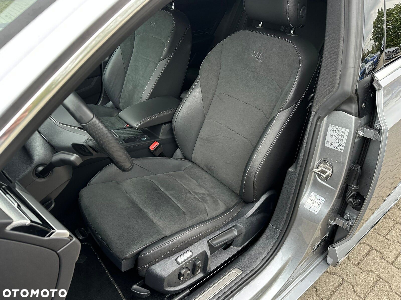 Volkswagen Arteon 2.0 TSI R-Line DSG - 10