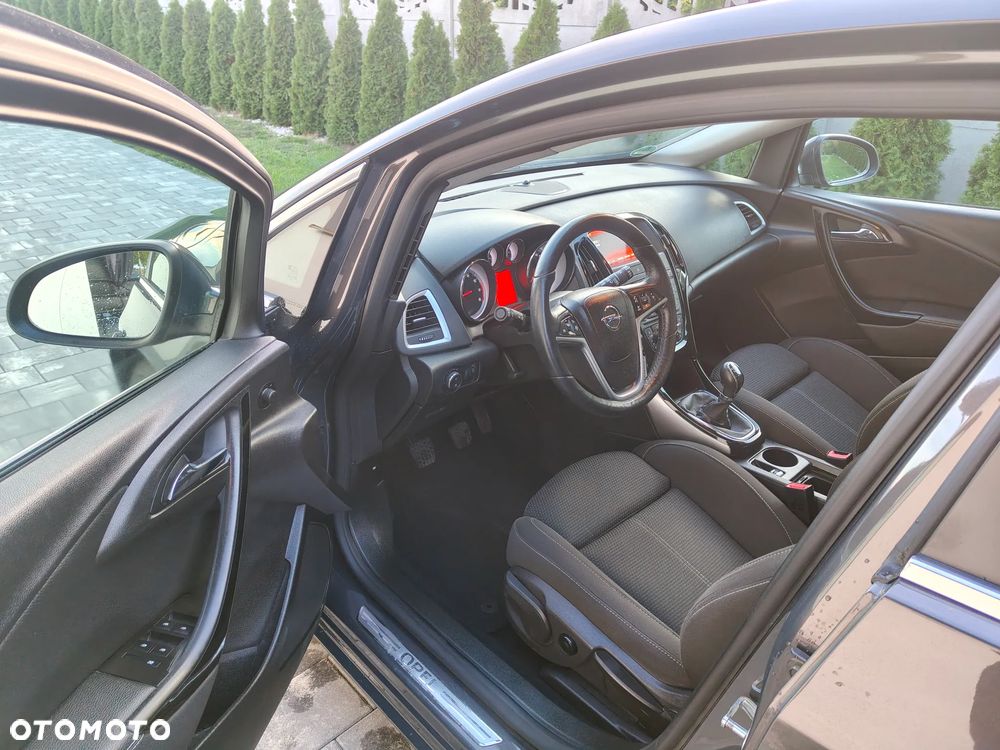 Opel Astra - 24