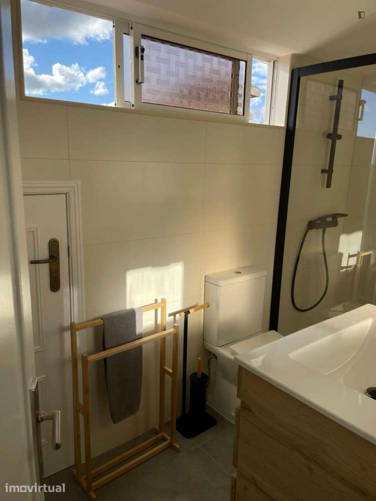 Apartamento com 1 quartos - localizado em Alta Universitária Coimbra - Grande imagem: 2/12