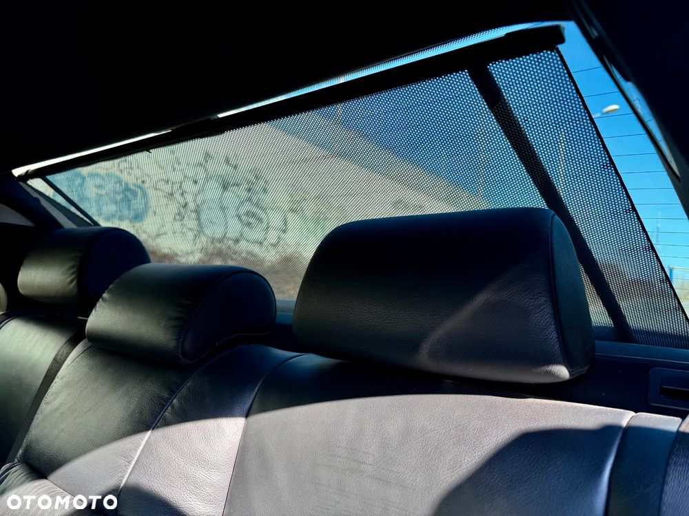 BMW Seria 5 - 12