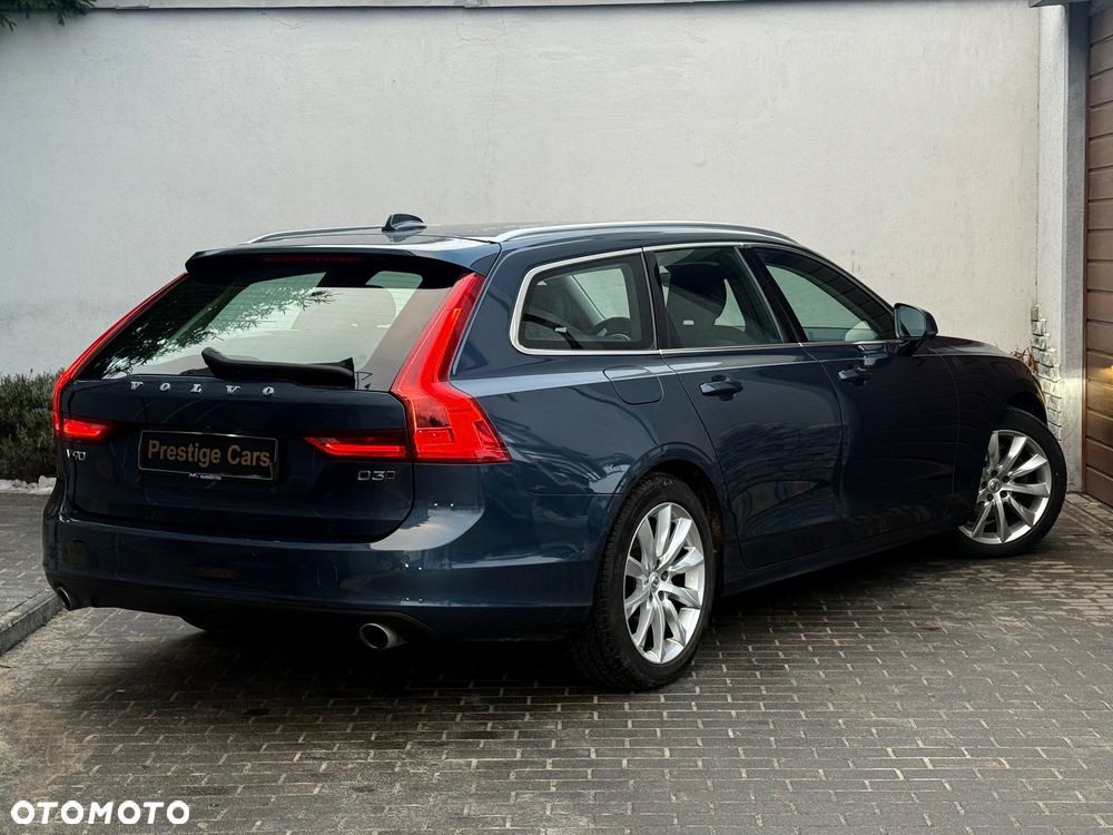 Volvo V90 D3 AWD Geartronic Momentum - 30