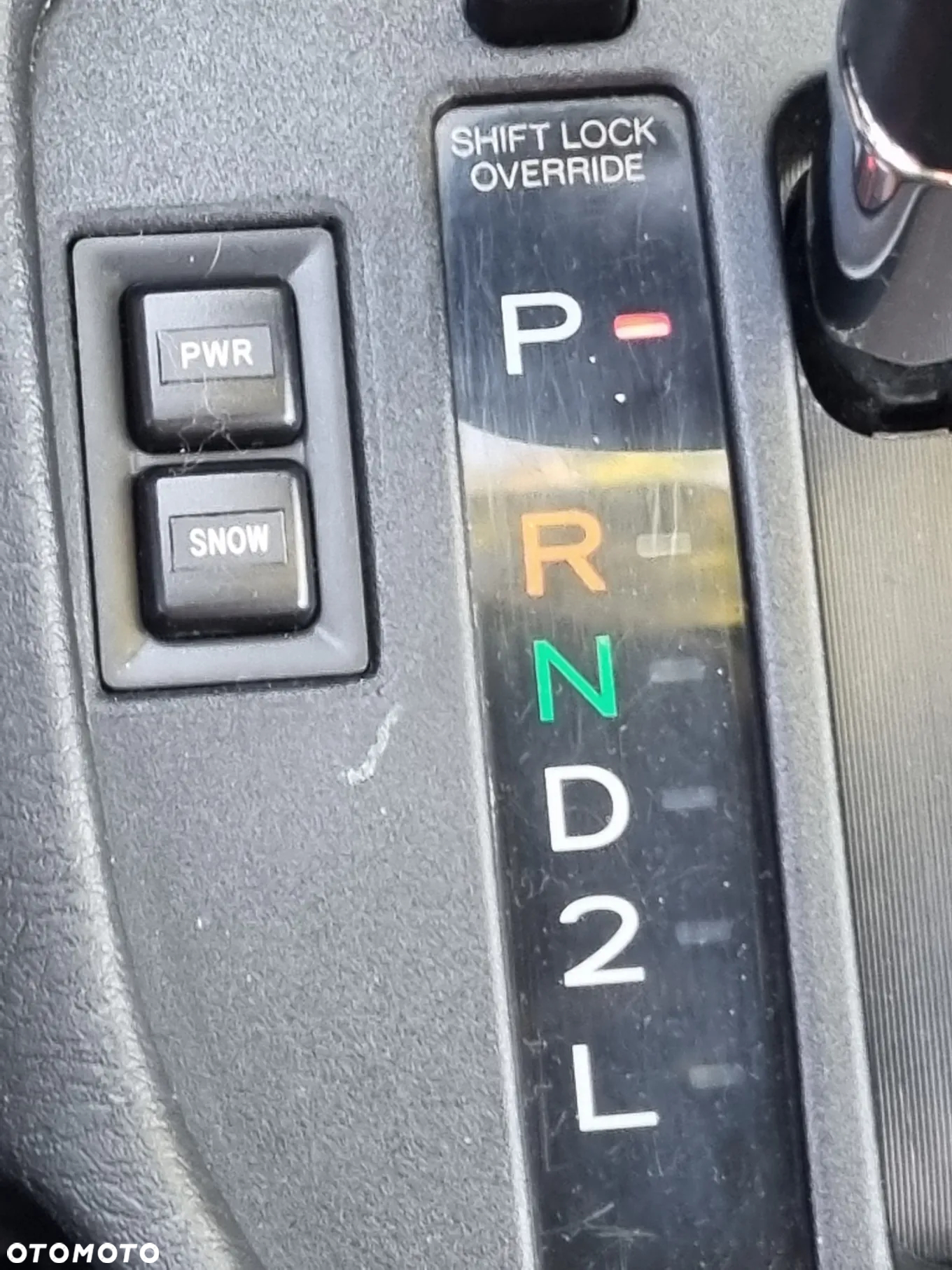 Toyota Avensis 2.0 VVT-i Sol - 23