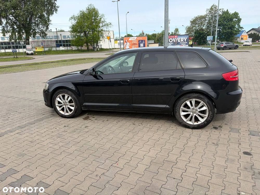 Audi A3 Sportback 2.0 TDI DPF Ambiente - 7