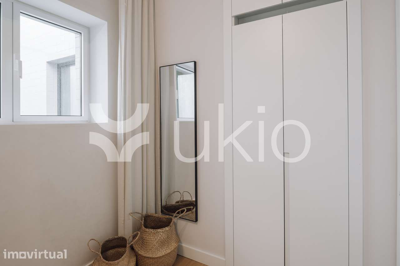 Apartamento T2 com piscina e varanda em Saldanha - Picoas - Grande imagem: 3/22