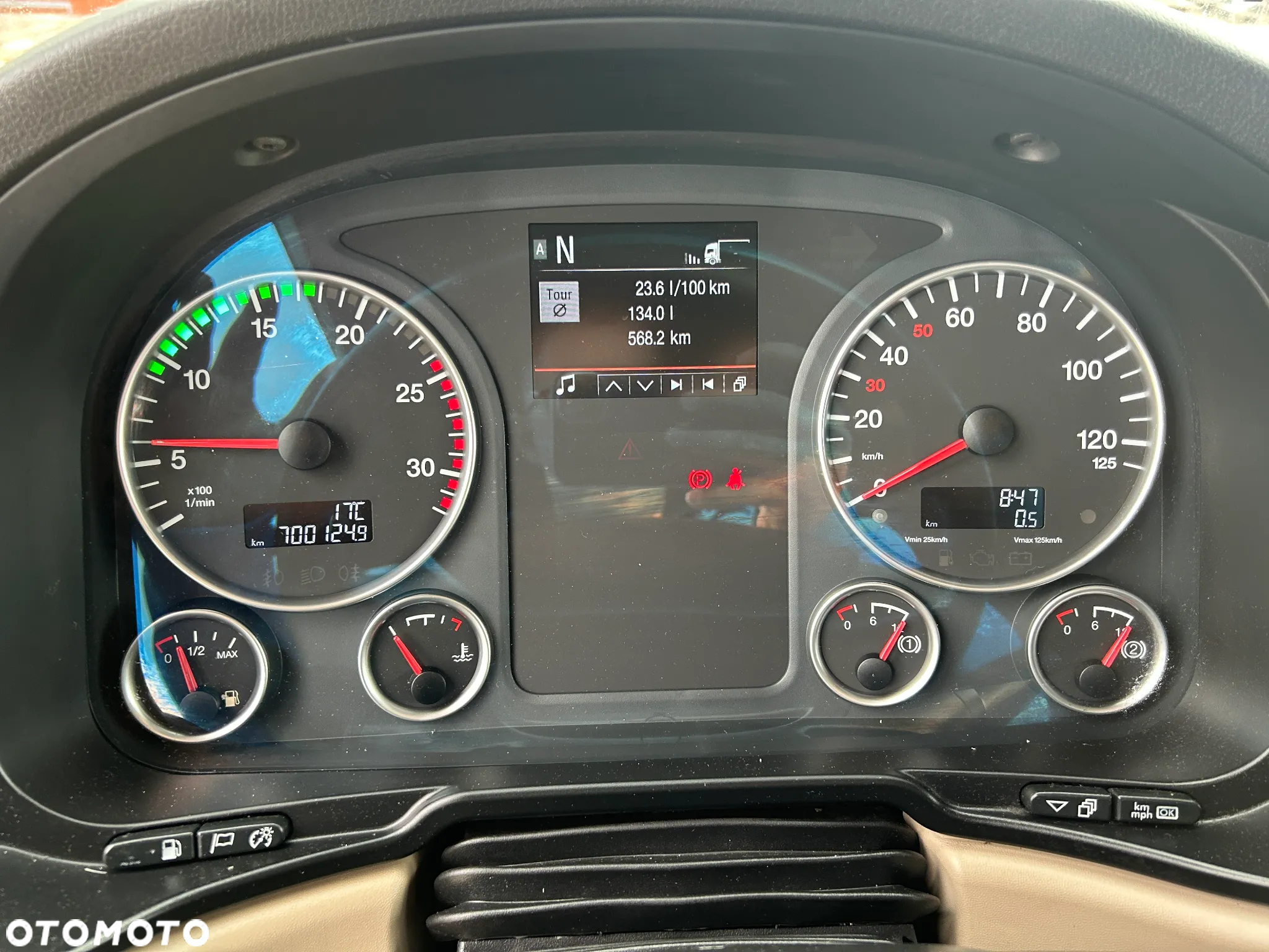 MAN TGX 18.460 KM / AUTOMAT / RETARDER / 700 TYS. KM PRZEBIEGU !! - 30