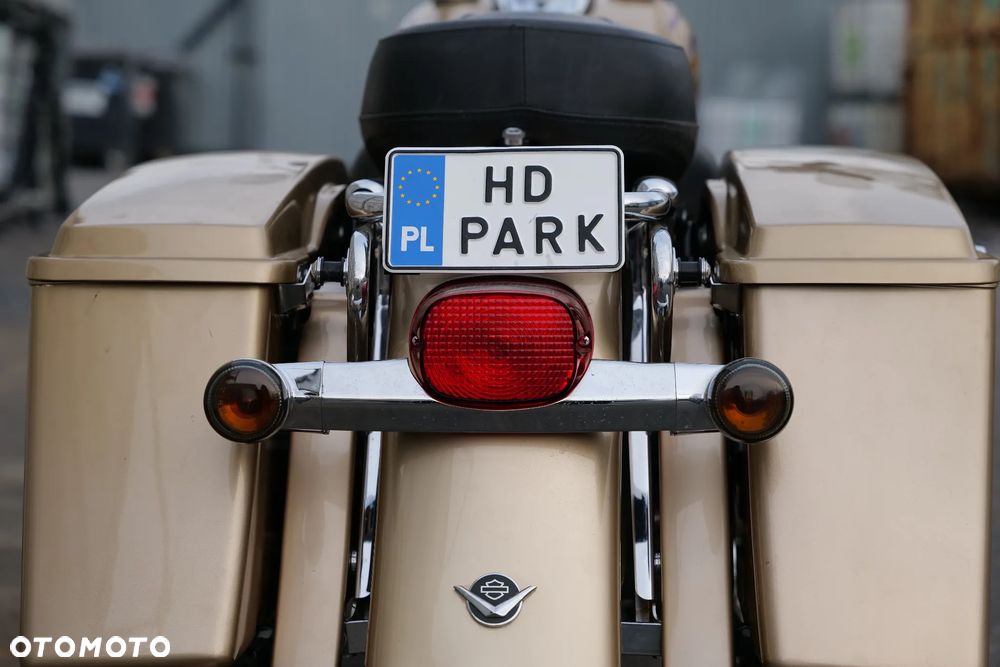 Harley-Davidson Touring Road King - 20