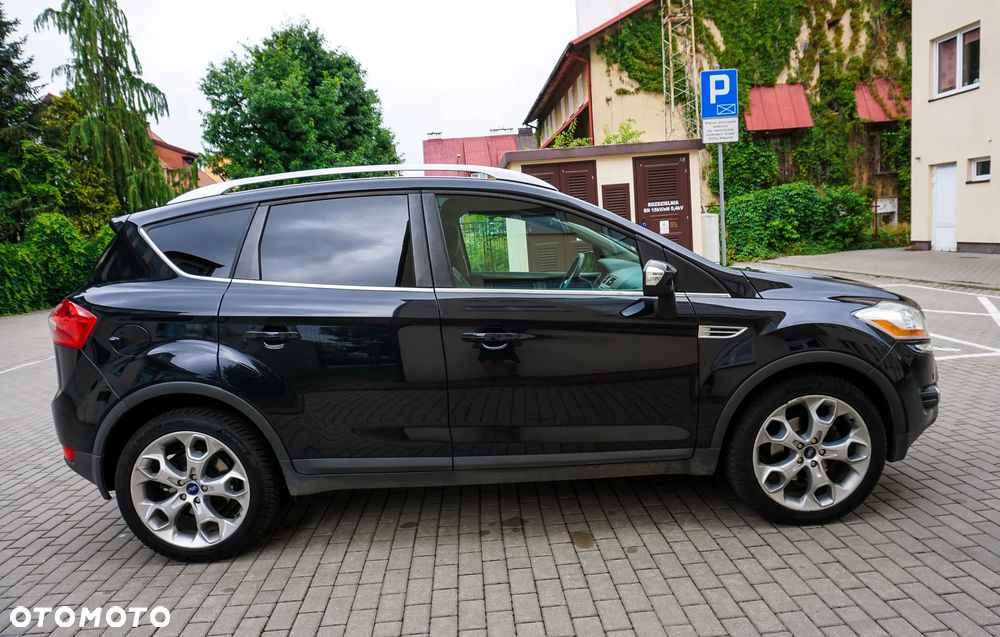 Ford Kuga 2.5 4x4 Titanium - 19