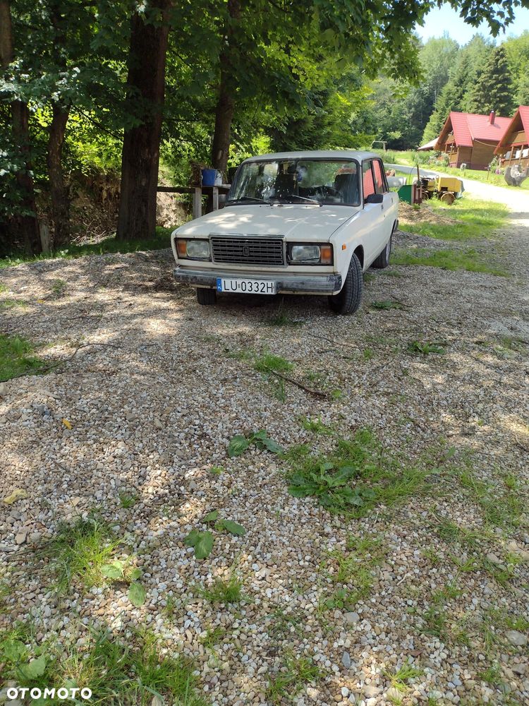 Lada 2107 - 4