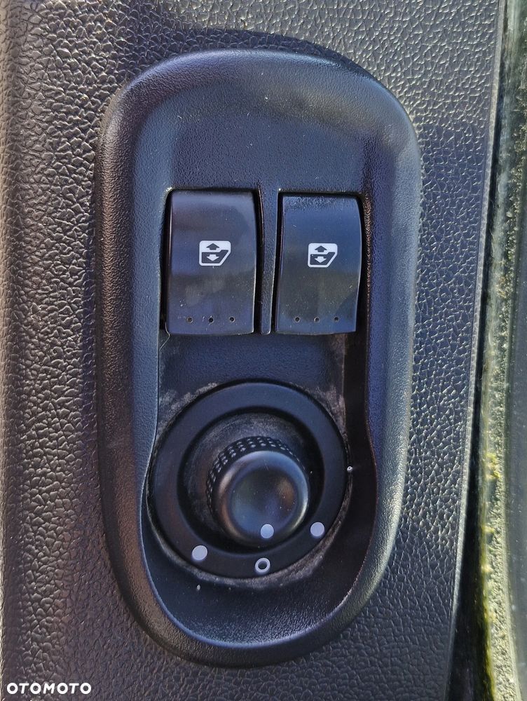 Renault Master, L2H2, nawigacja, tempomat, hak, klima - 21