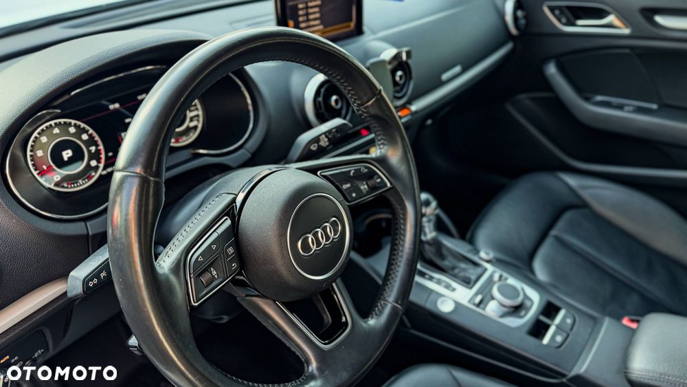 Audi A3 Cabrio 2.0 TFSI Ambition S tronic - 11