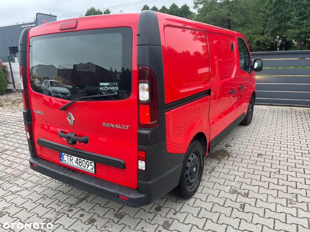 Renault TRAFIC - 8