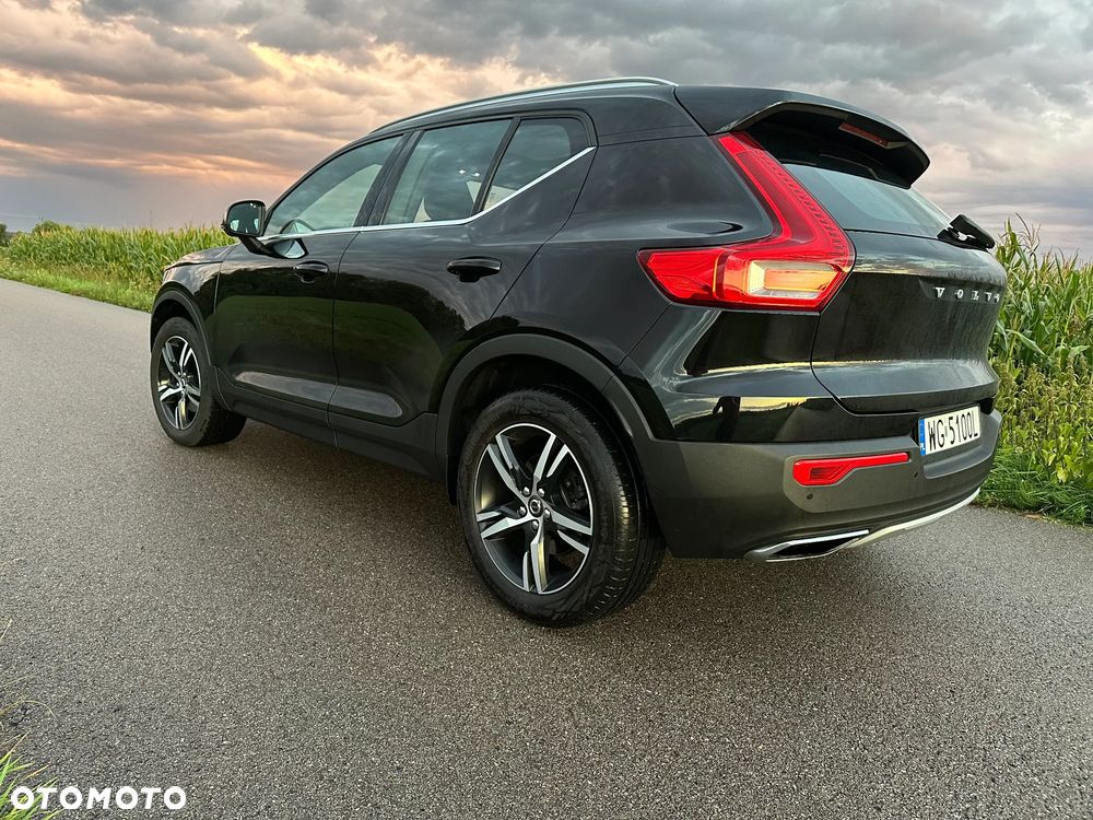 Volvo XC 40 D4 AWD Inscription - 4