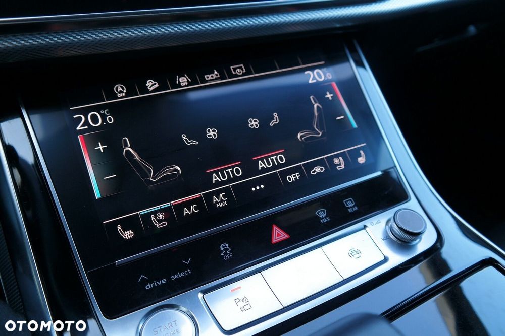 Audi Q8 - 25