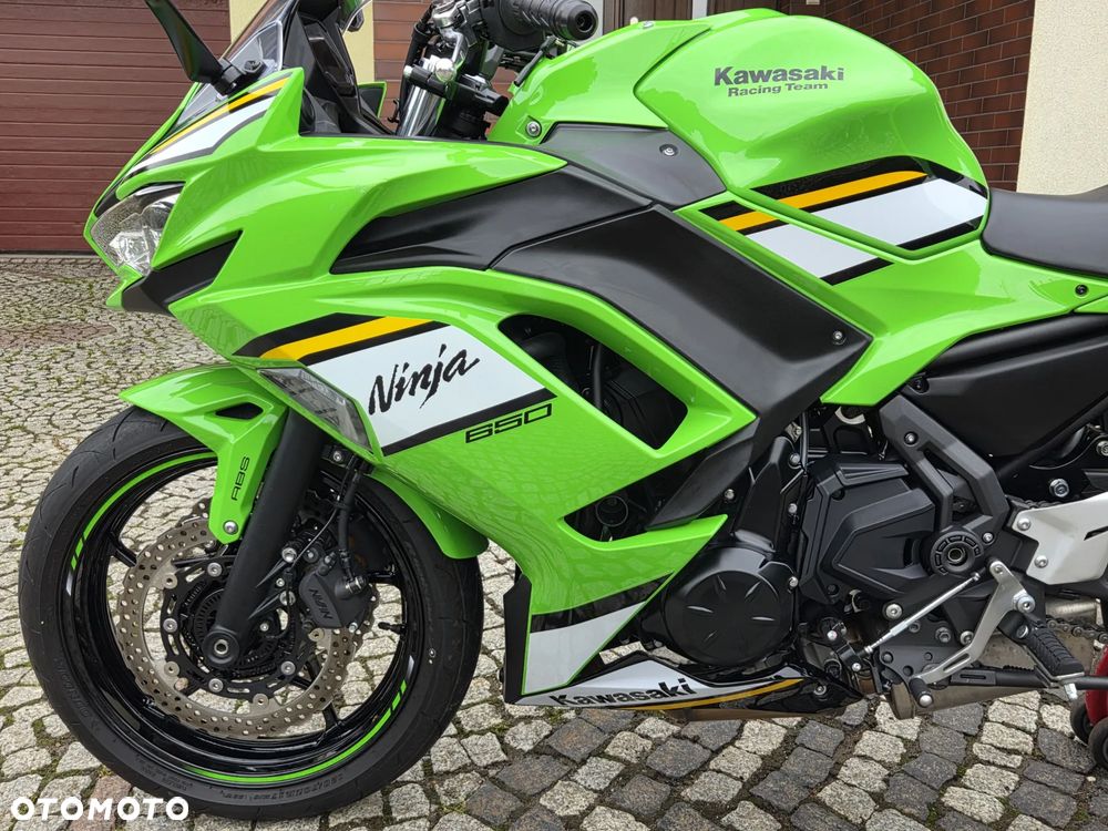 Kawasaki Ninja - 7