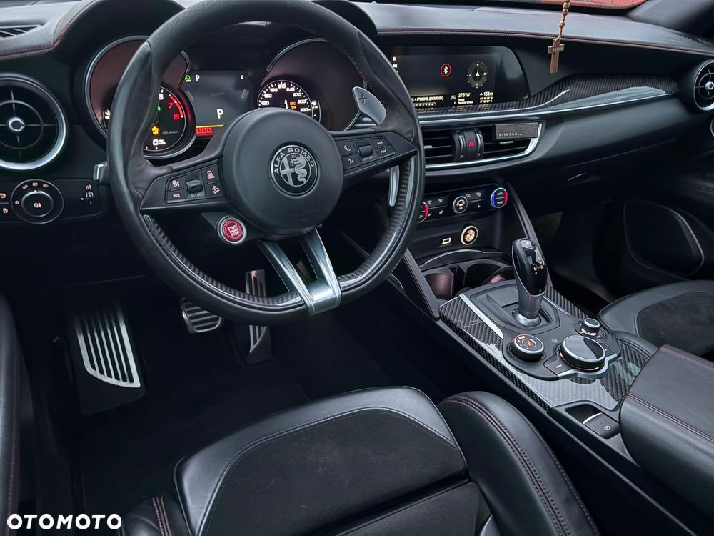 Alfa Romeo Stelvio 2.9 V6 Bi-Turbo Quadrifoglio Q4 - 14