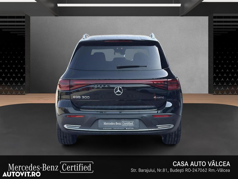 Mercedes-Benz EQB - 5