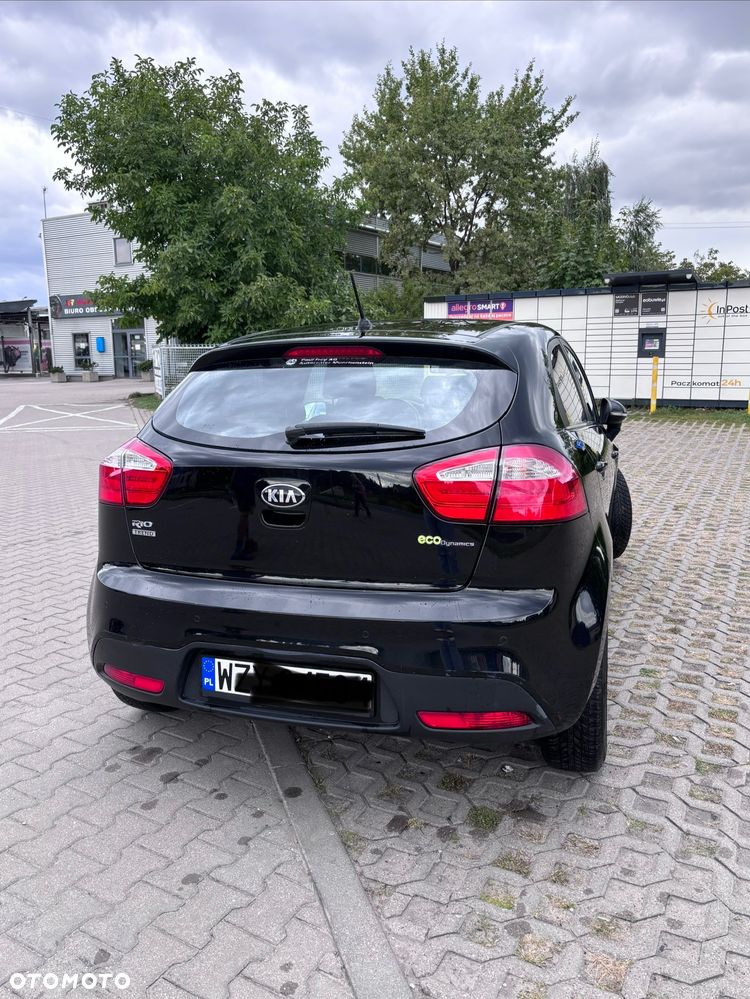 Kia Rio 1.4 M - 4