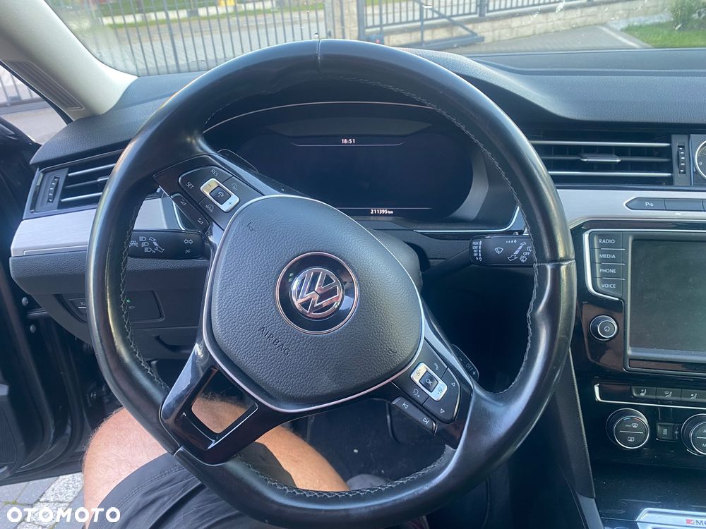 Volkswagen Passat ver-2-0-tdi-4mot-elegance-dsg - 10