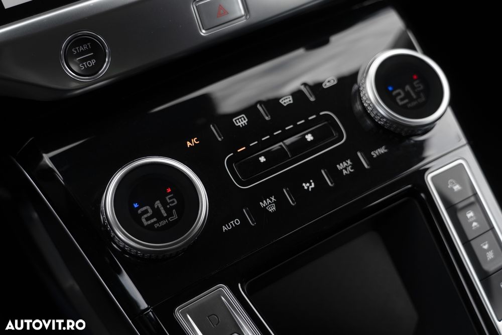Jaguar I-Pace - 15