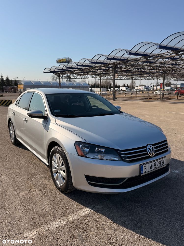 Volkswagen Passat - 3