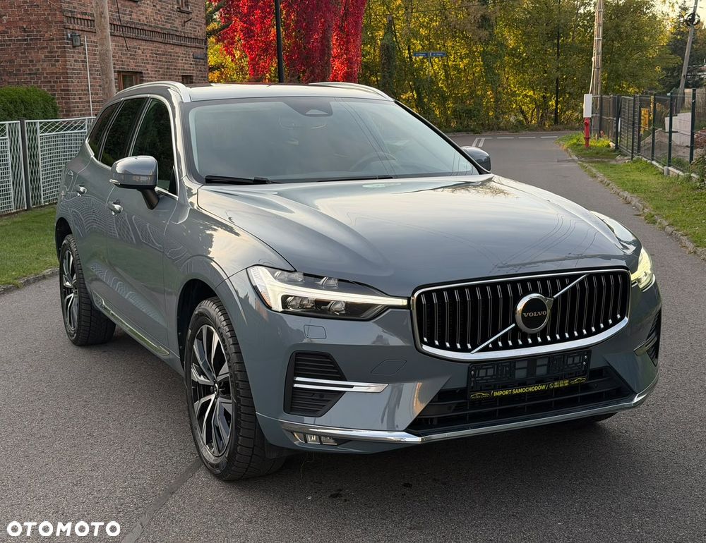 Volvo XC 60 B4 D AWD Plus Bright - 3