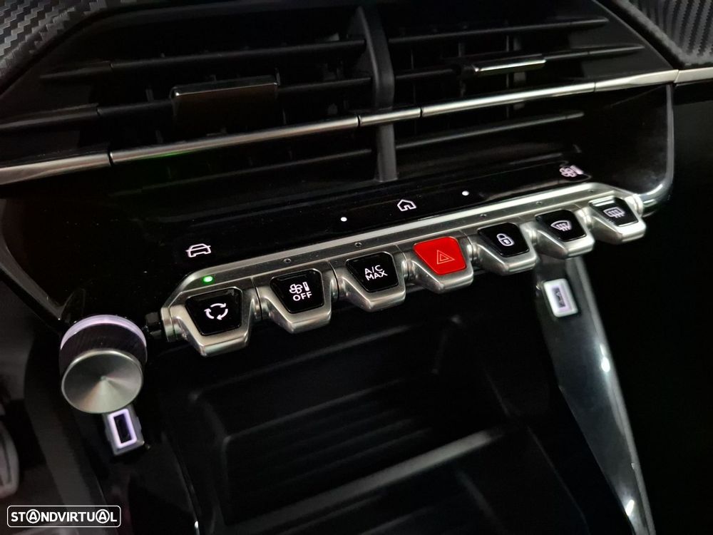 Peugeot 208 1.2 PureTech Active - 18