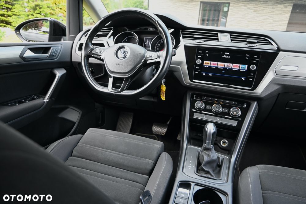 Volkswagen Touran 1.6 TDI SCR (BlueMotion Technology) DSG Comfortline - 20