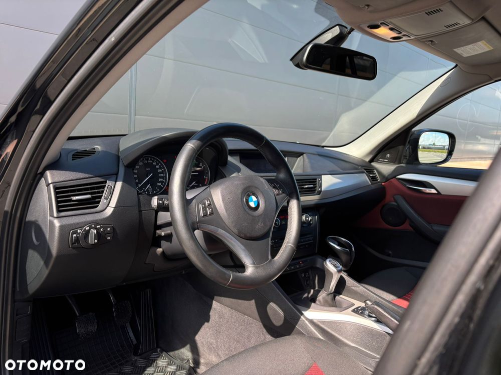 BMW X1 - 18